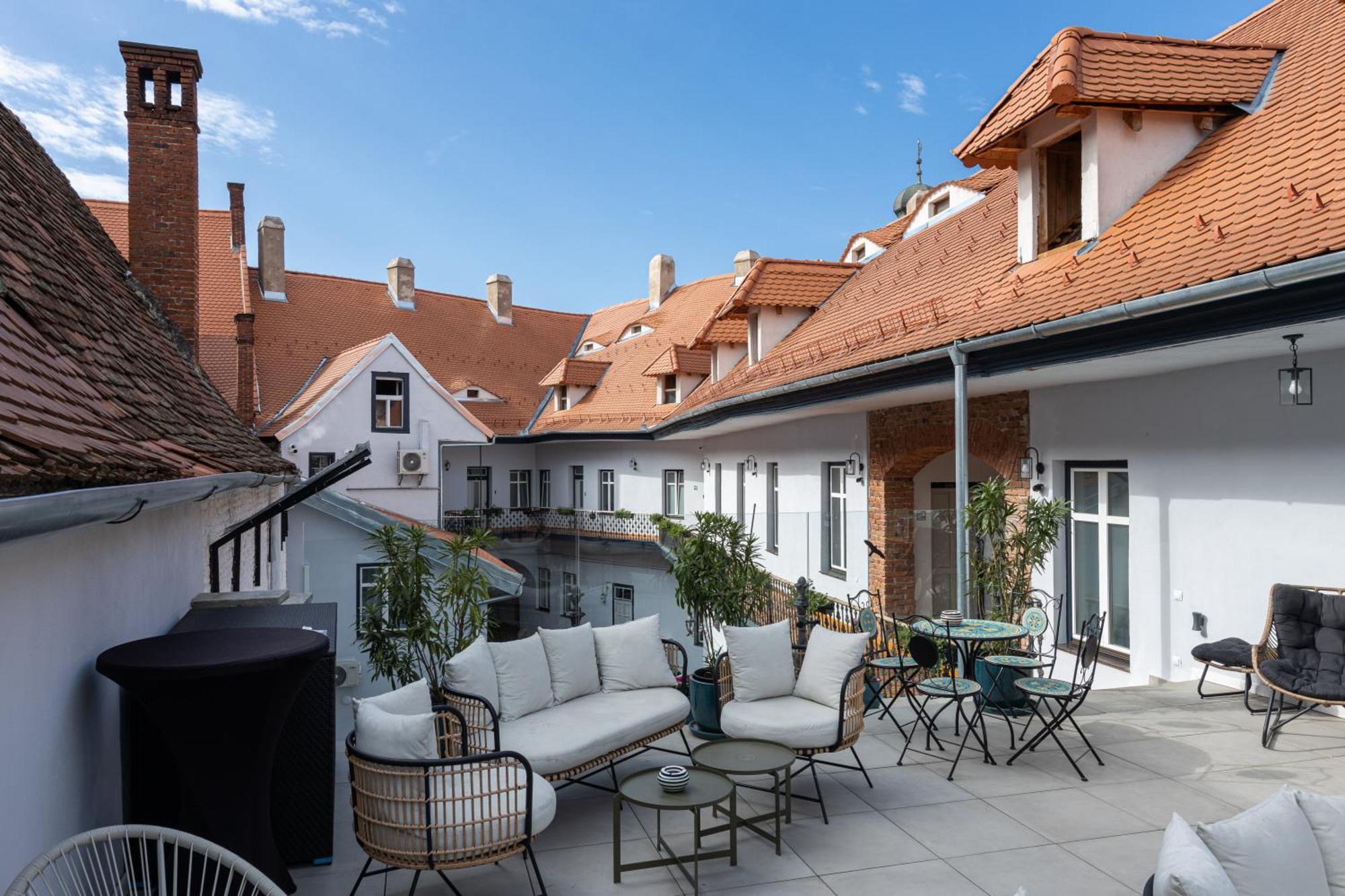 Magister Seven Bed & Breakfast Sibiu Luaran gambar