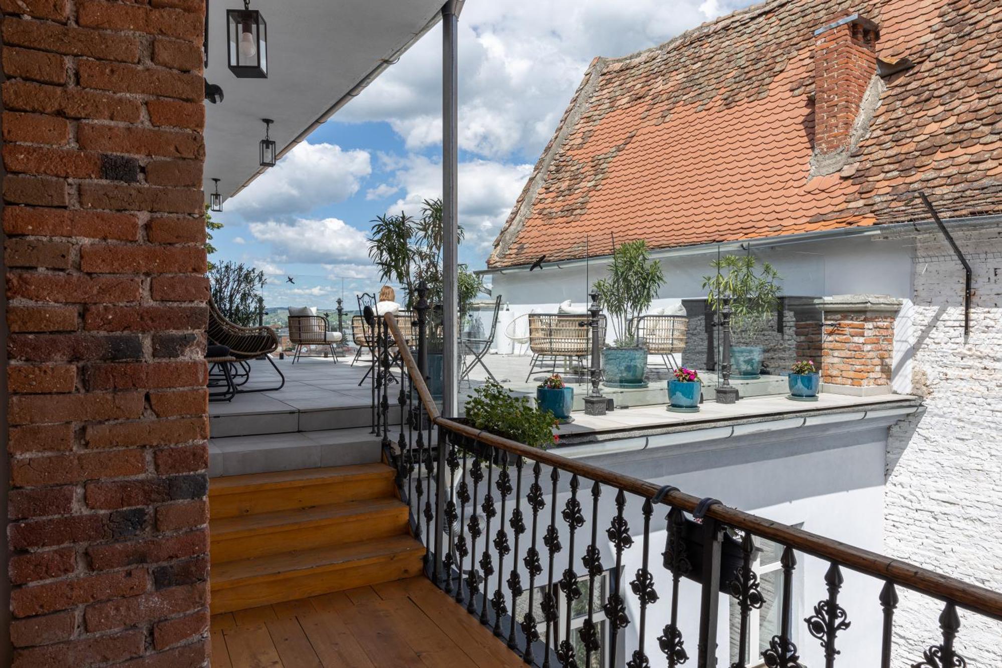 Magister Seven Bed & Breakfast Sibiu Luaran gambar