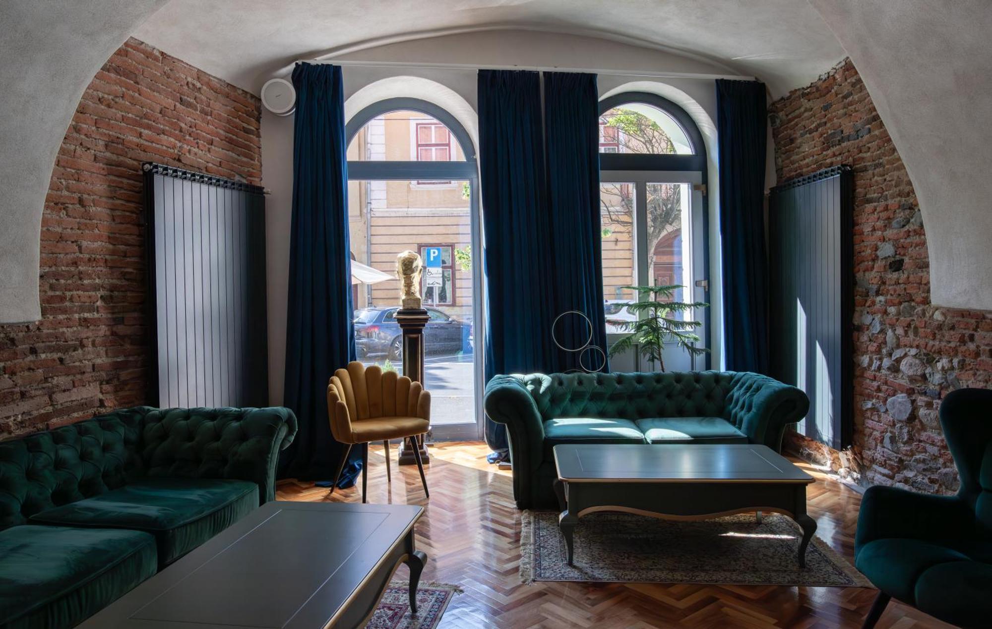 Magister Seven Bed & Breakfast Sibiu Luaran gambar